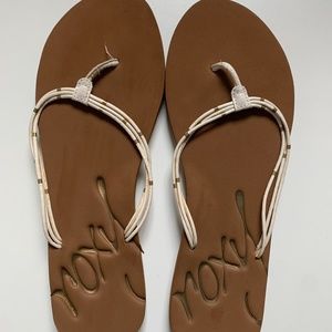ROXY FLIP FLOPS